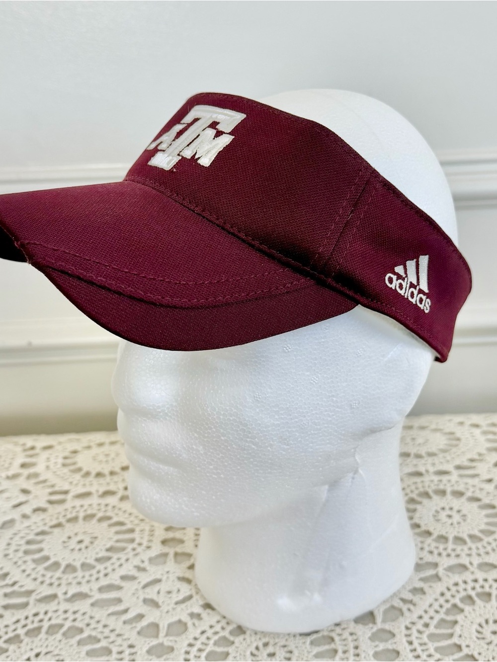 Adidas Texas A&M Maroon Visor with White Embroidered Logo one size fits all - Picture 2 of 4